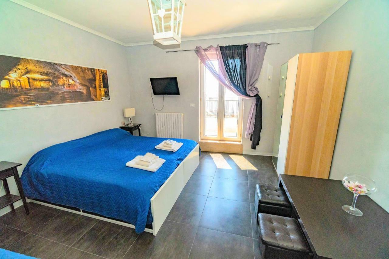 Rooms Gli Arcangeli 2 - Affitti Brevi Italia Monte SantʼAngelo Dış mekan fotoğraf