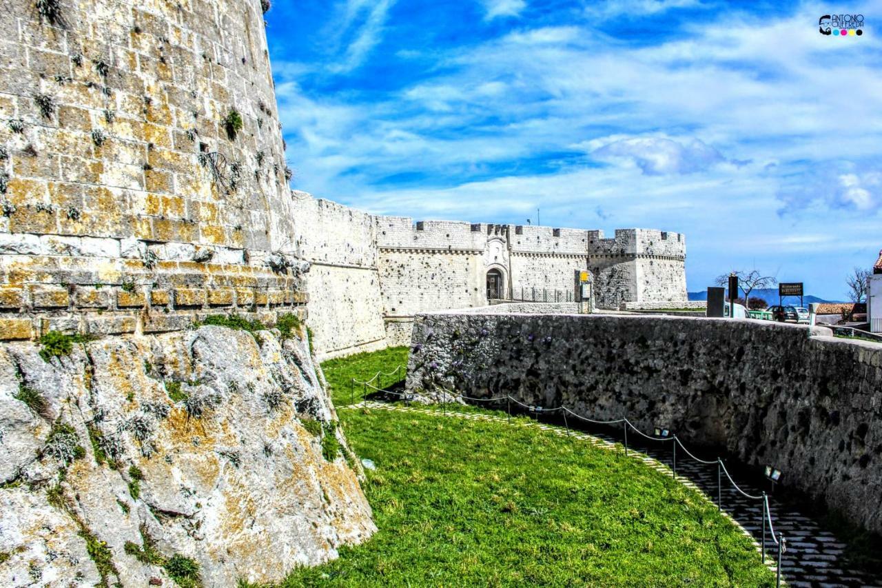 Rooms Gli Arcangeli 2 - Affitti Brevi Italia Monte SantʼAngelo Dış mekan fotoğraf