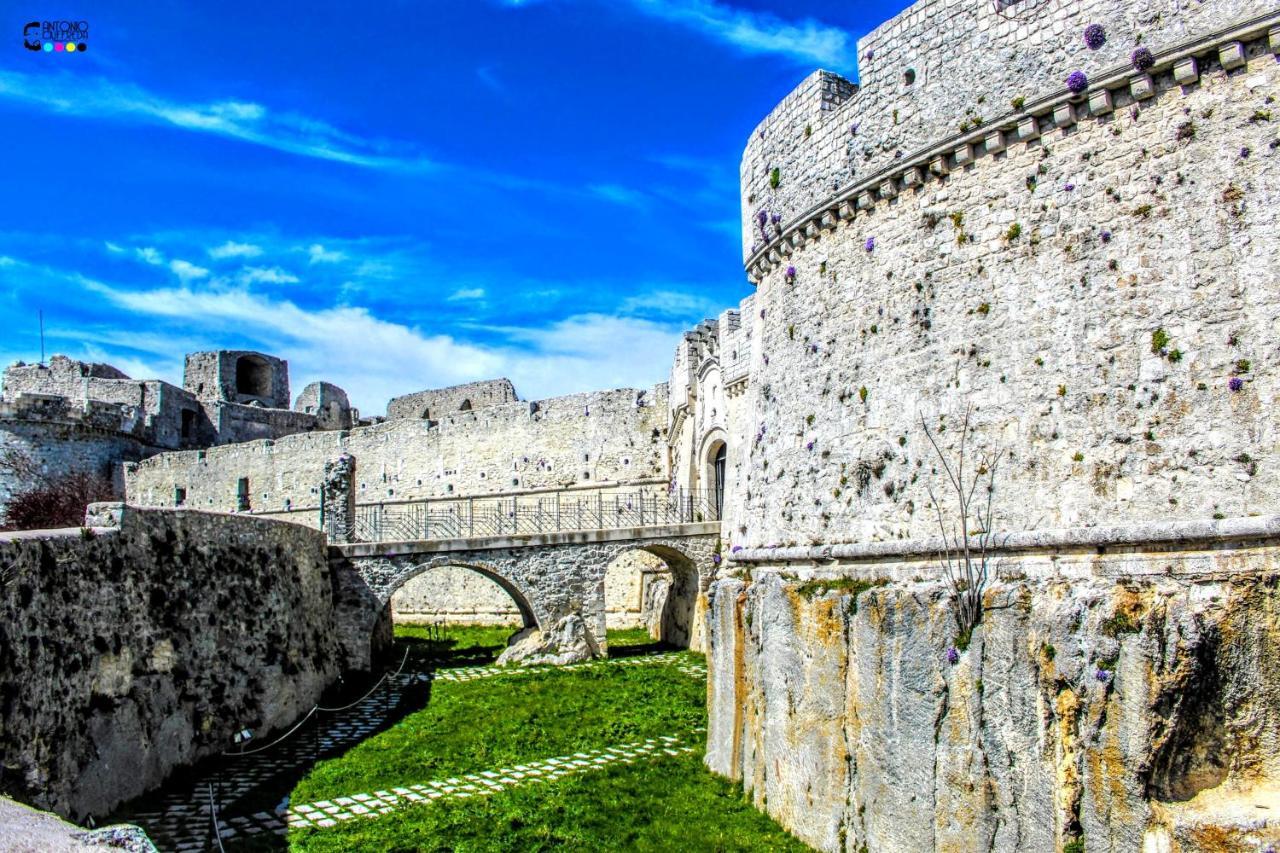Rooms Gli Arcangeli 2 - Affitti Brevi Italia Monte SantʼAngelo Dış mekan fotoğraf